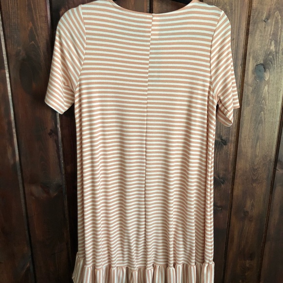 Agnes & Dora Sparkle Ruffle Tunic Sz Small NWT - Picture 5 of 7